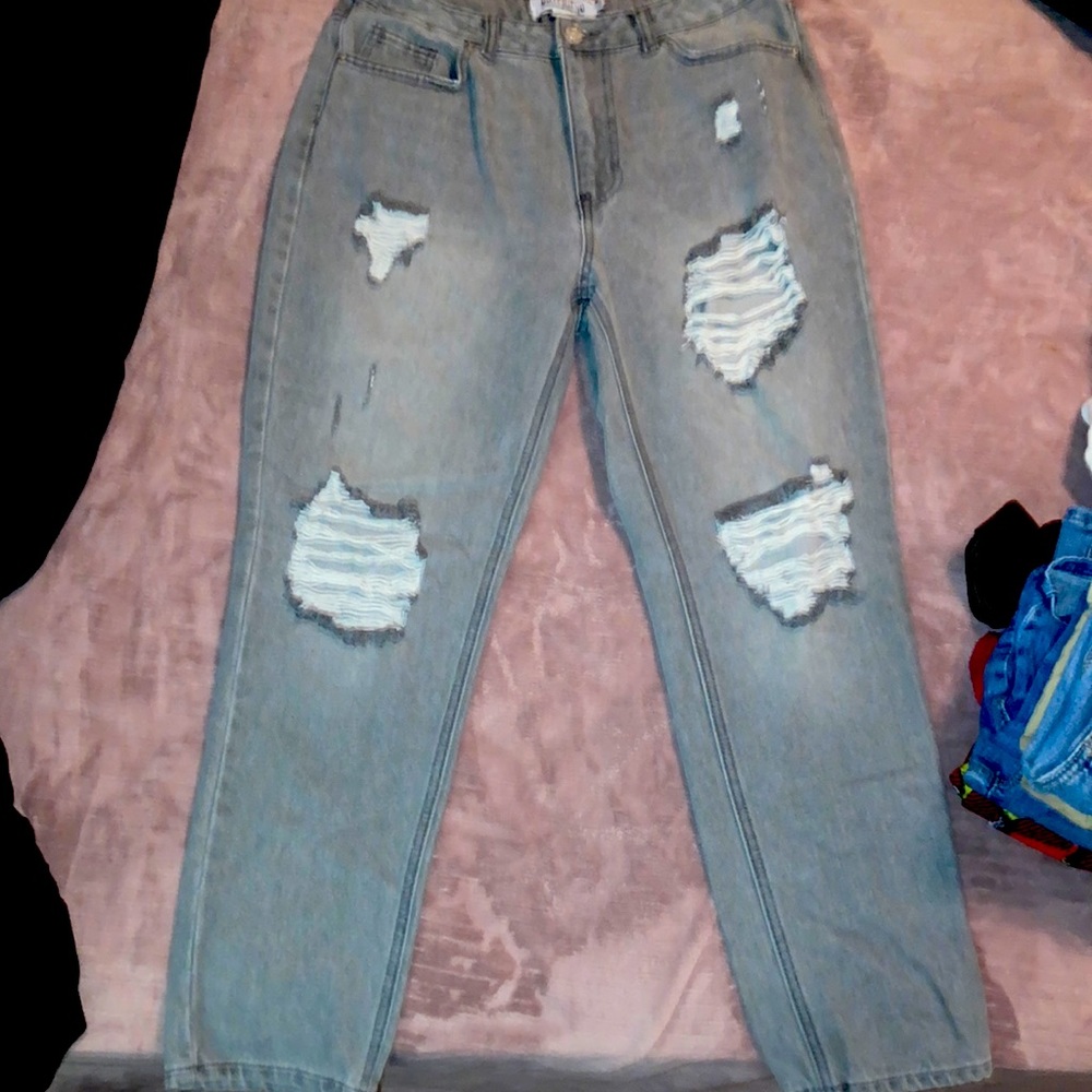 They’re ripped gray boyfriend jeans